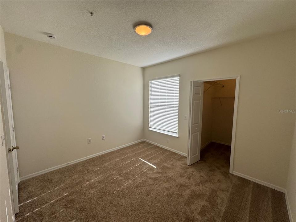 For Rent: $1,525 (2 beds, 1 baths, 898 Square Feet)