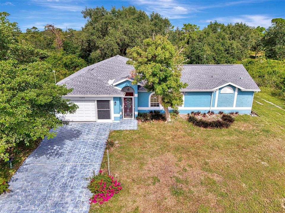 Recently Sold: $199,700 (3 beds, 2 baths, 1592 Square Feet)