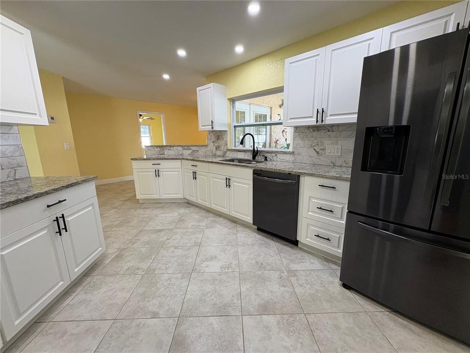 For Sale: $499,000 (3 beds, 2 baths, 1782 Square Feet)