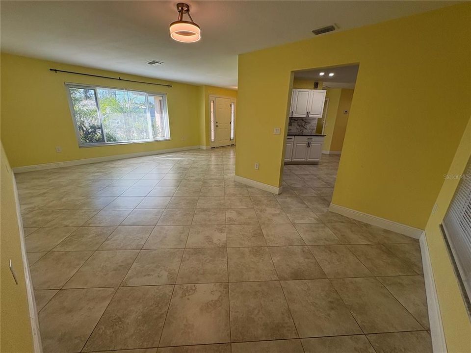 For Sale: $499,000 (3 beds, 2 baths, 1782 Square Feet)