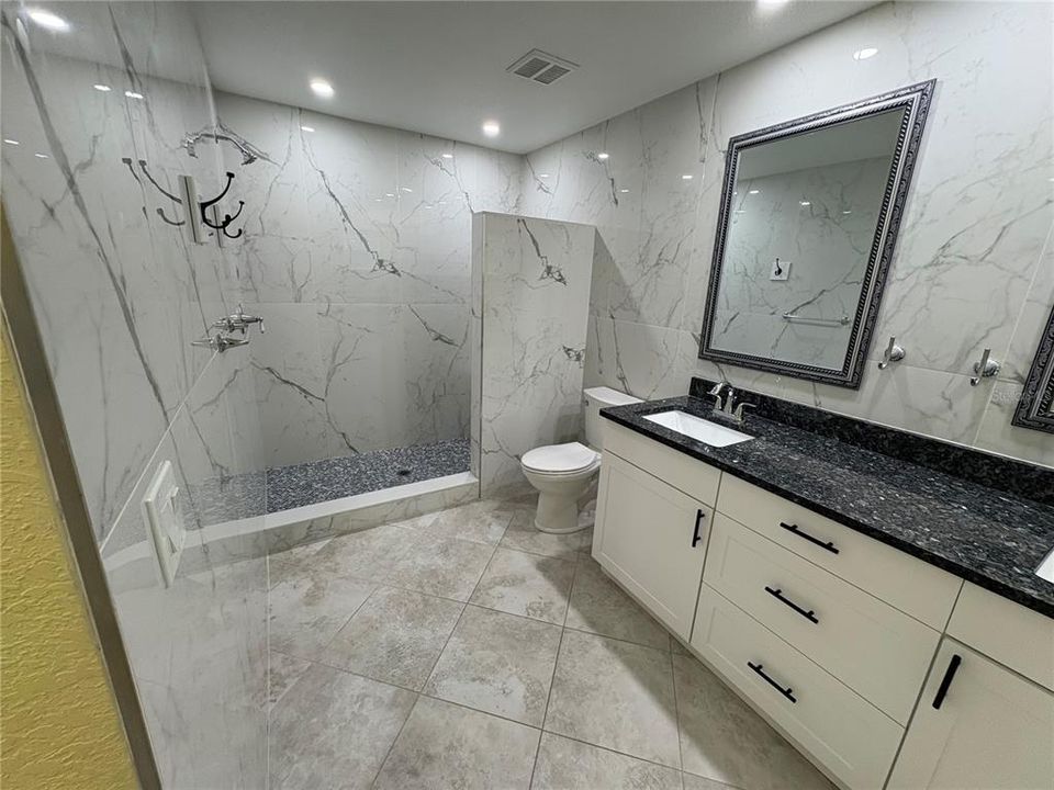 For Sale: $499,000 (3 beds, 2 baths, 1782 Square Feet)