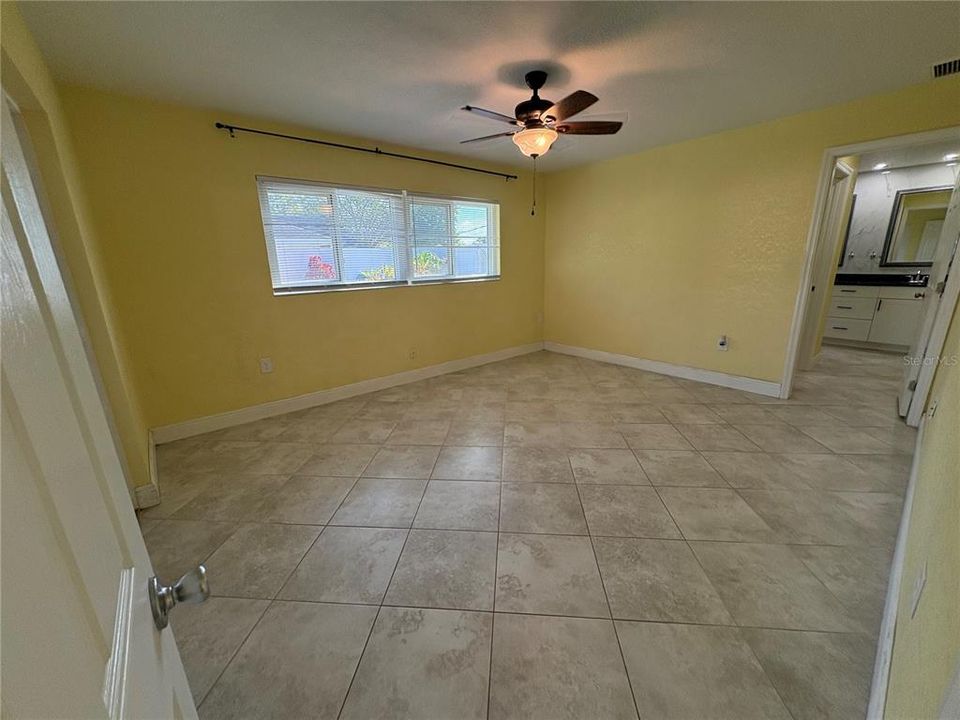 For Sale: $499,000 (3 beds, 2 baths, 1782 Square Feet)