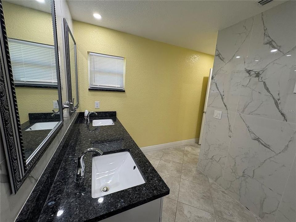 For Sale: $499,000 (3 beds, 2 baths, 1782 Square Feet)