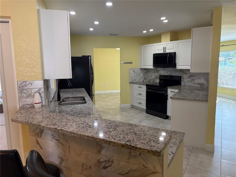 For Sale: $499,000 (3 beds, 2 baths, 1782 Square Feet)