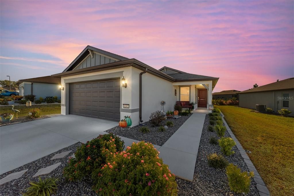 待售: $339,900 (2 贝兹, 2 浴室, 1433 平方英尺)