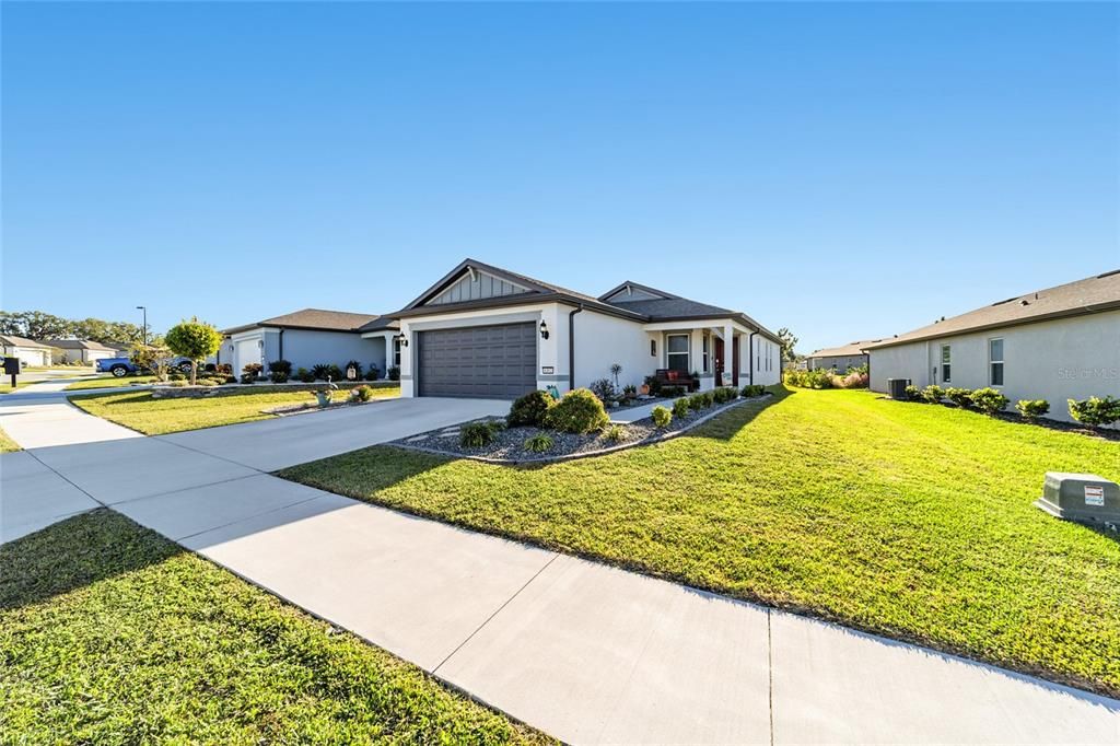 待售: $339,900 (2 贝兹, 2 浴室, 1433 平方英尺)