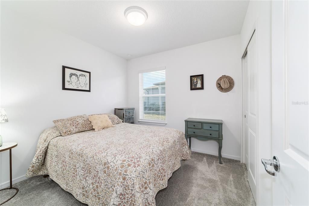 待售: $339,900 (2 贝兹, 2 浴室, 1433 平方英尺)