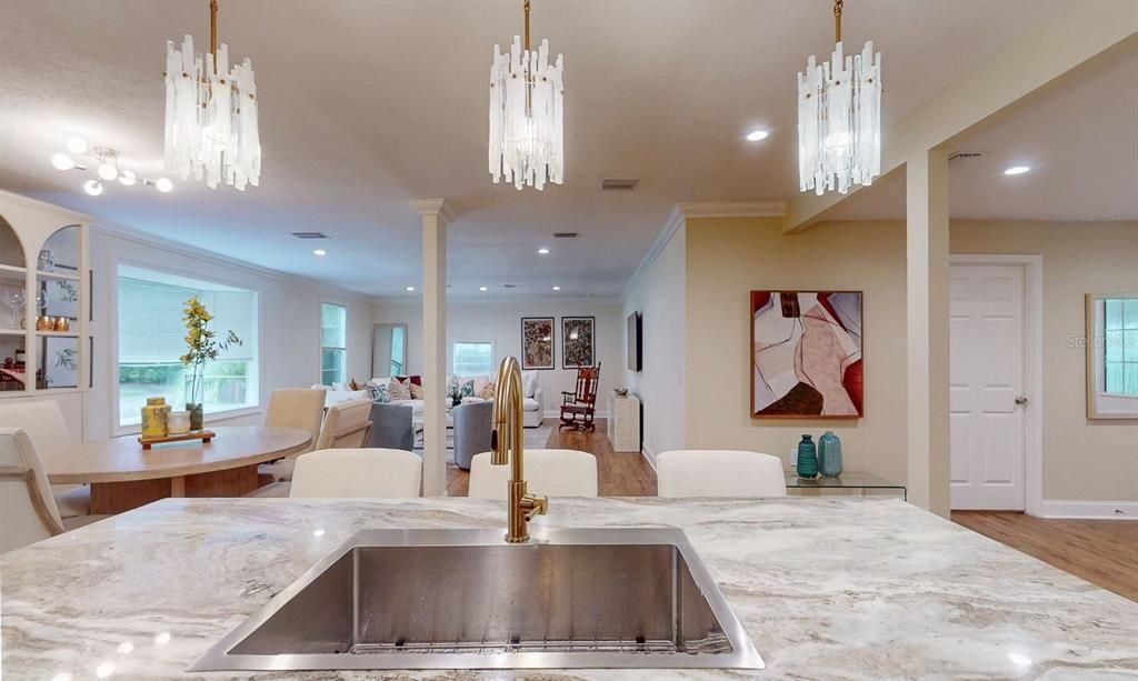 For Sale: $690,000 (3 beds, 2 baths, 2117 Square Feet)