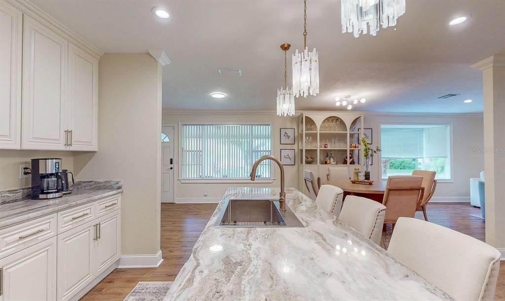 For Sale: $690,000 (3 beds, 2 baths, 2117 Square Feet)