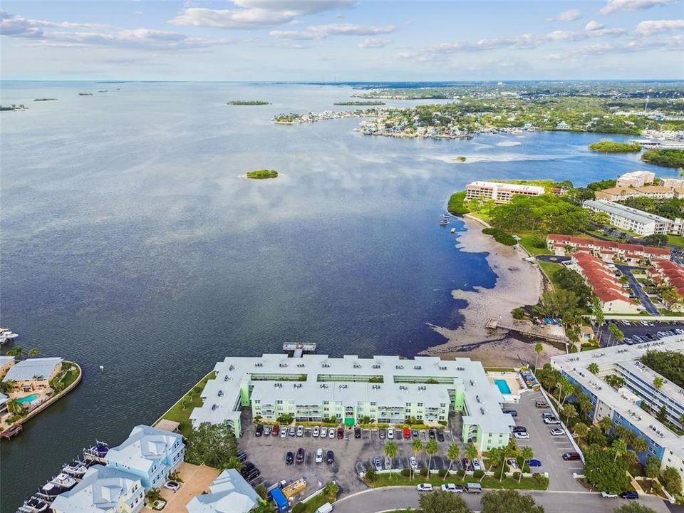 На продажу: $367,500 (1 спален, 1 ванн, 704 Квадратных фут)