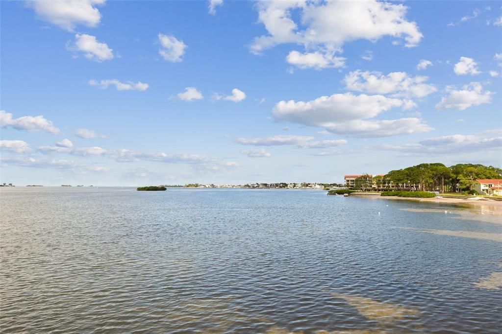 На продажу: $367,500 (1 спален, 1 ванн, 704 Квадратных фут)