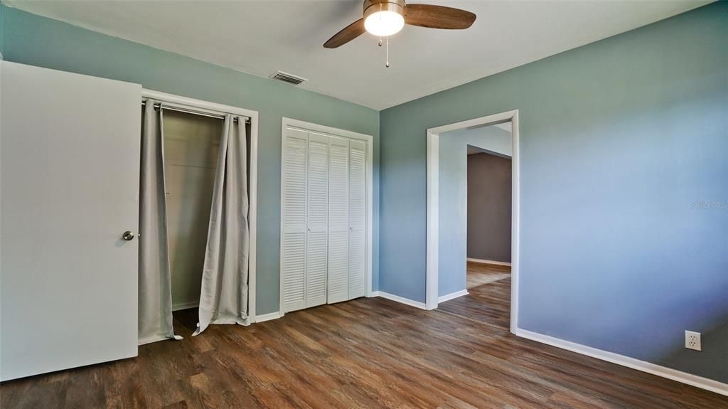 Active With Contract: $359,000 (3 beds, 2 baths, 1755 Square Feet)