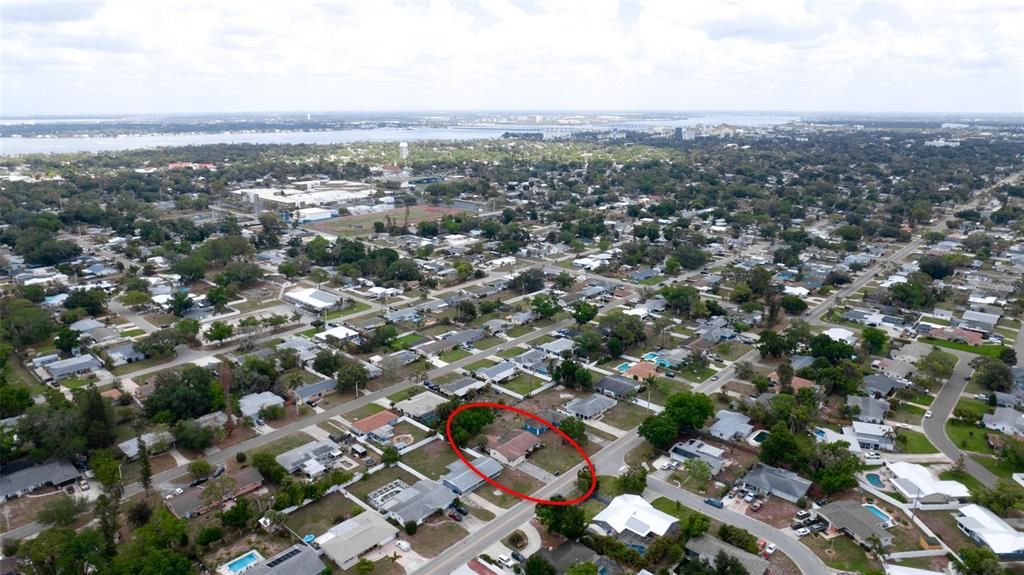 Active With Contract: $359,000 (3 beds, 2 baths, 1755 Square Feet)
