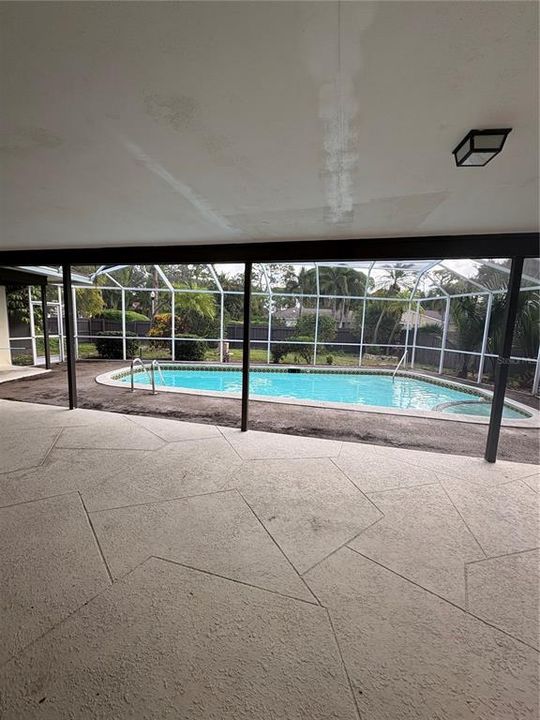 出租: $3,800 (4 贝兹, 3 浴室, 2697 平方英尺)