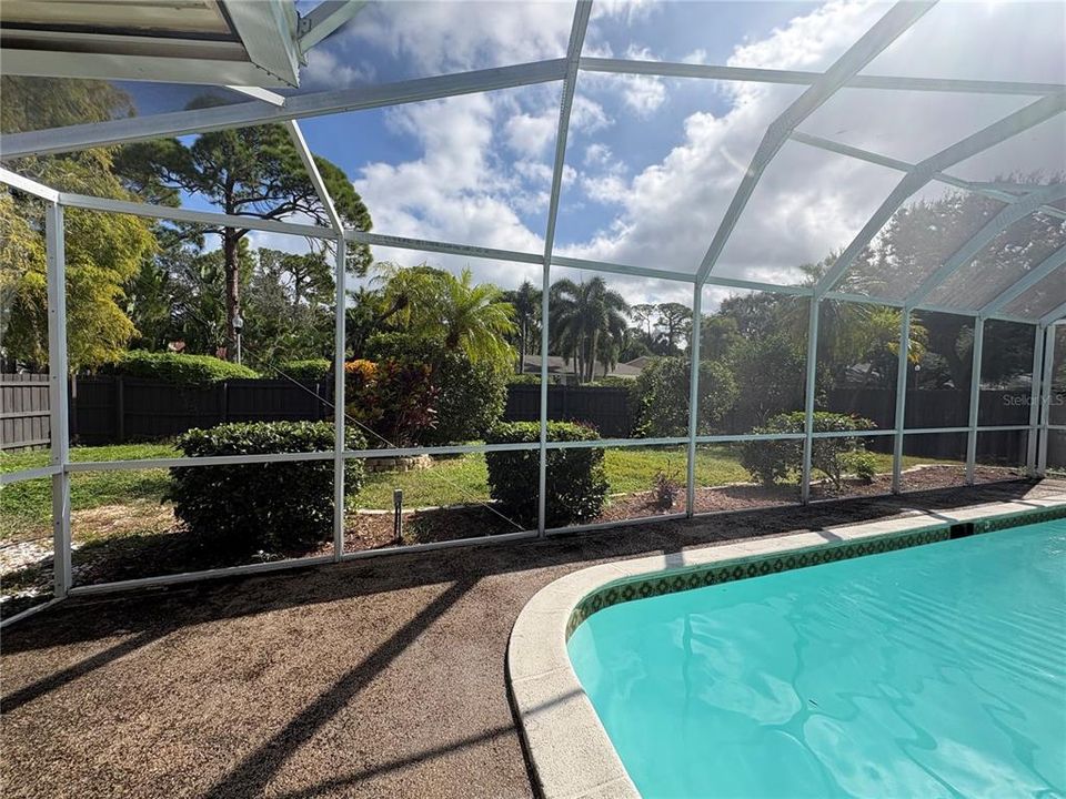 出租: $3,800 (4 贝兹, 3 浴室, 2697 平方英尺)