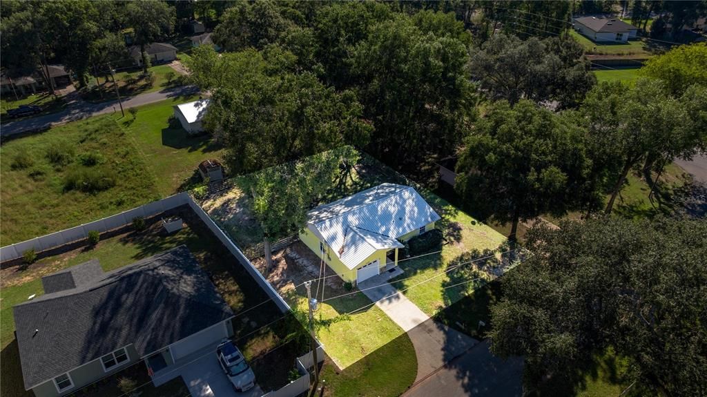 合同活跃: $199,900 (3 贝兹, 2 浴室, 1115 平方英尺)