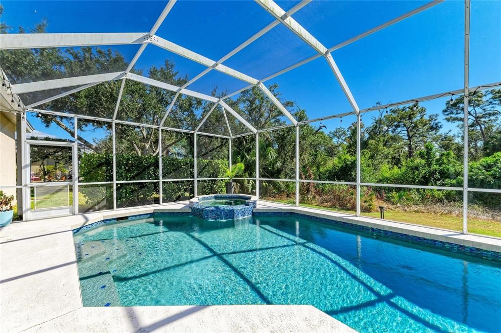 For Sale: $699,000 (3 beds, 3 baths, 2601 Square Feet)