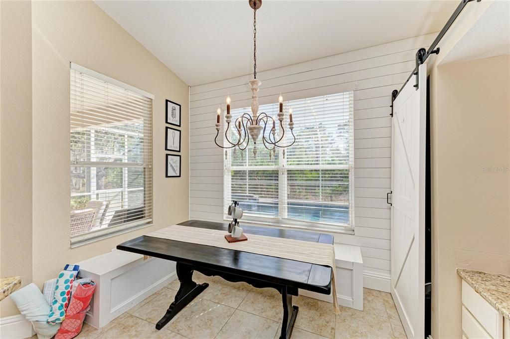 For Sale: $699,000 (3 beds, 3 baths, 2601 Square Feet)