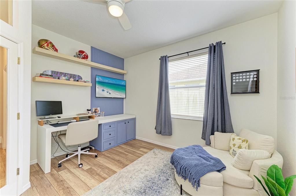 For Sale: $699,000 (3 beds, 3 baths, 2601 Square Feet)