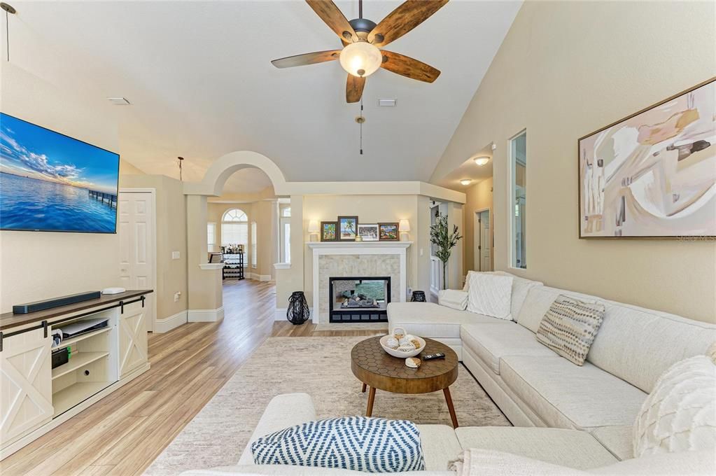 For Sale: $699,000 (3 beds, 3 baths, 2601 Square Feet)