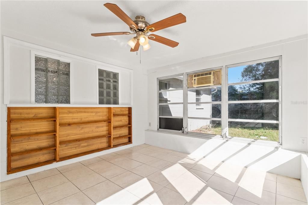 For Rent: $1,750 (2 beds, 2 baths, 1259 Square Feet)