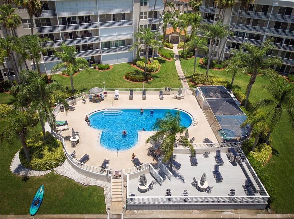 На продажу: $599,000 (2 спален, 2 ванн, 1080 Квадратных фут)