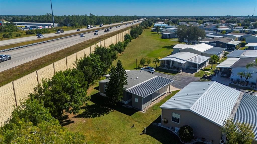 На продажу: $135,000 (2 спален, 2 ванн, 828 Квадратных фут)