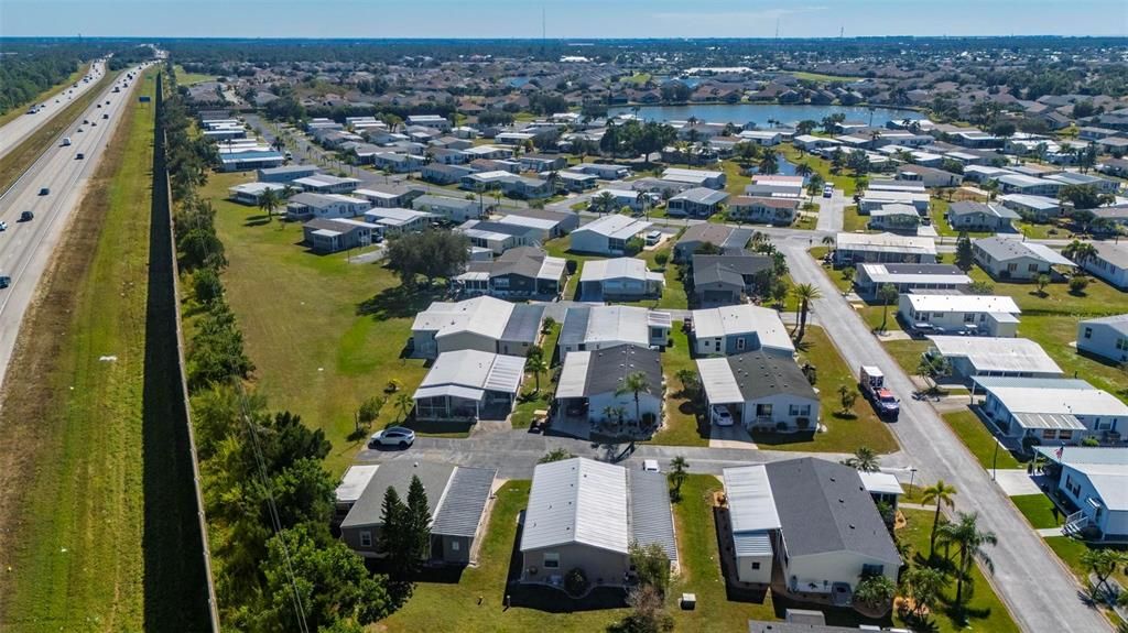 На продажу: $135,000 (2 спален, 2 ванн, 828 Квадратных фут)