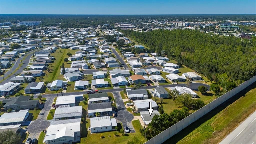 На продажу: $135,000 (2 спален, 2 ванн, 828 Квадратных фут)