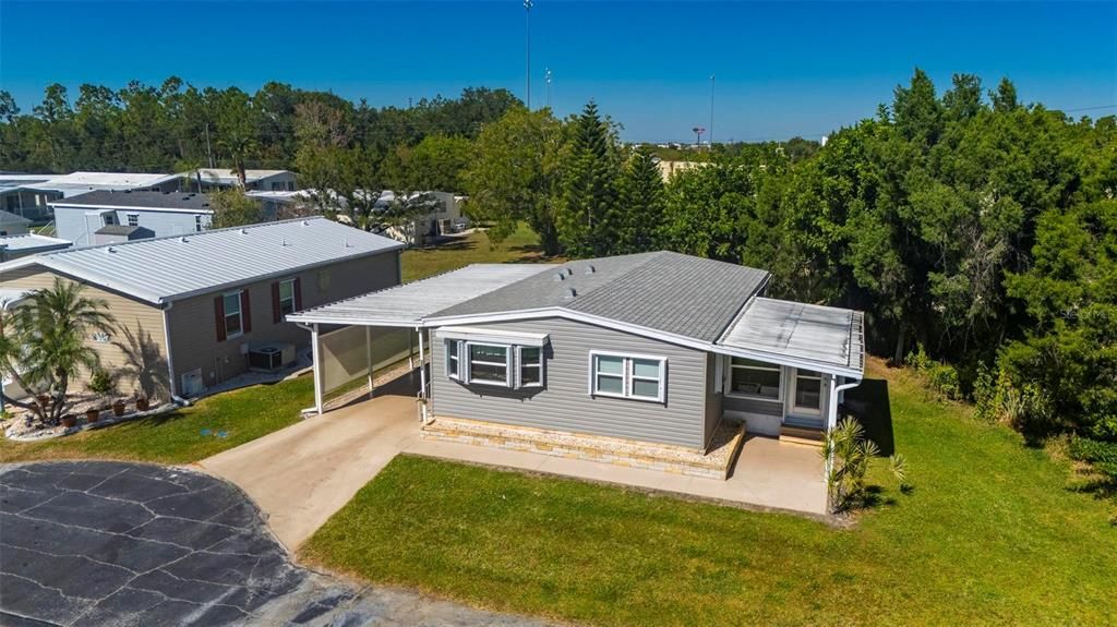 На продажу: $135,000 (2 спален, 2 ванн, 828 Квадратных фут)