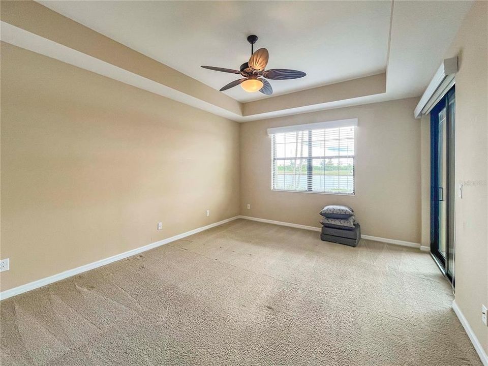 出租: $2,445 (3 贝兹, 2 浴室, 185 平方英尺)