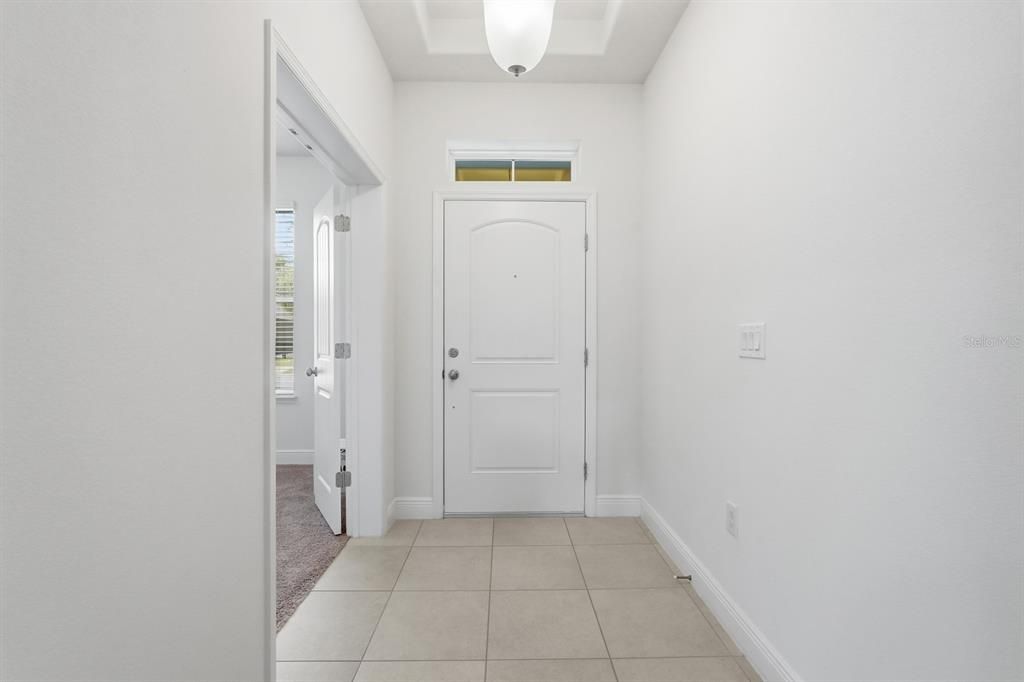 На продажу: $399,900 (3 спален, 2 ванн, 1813 Квадратных фут)