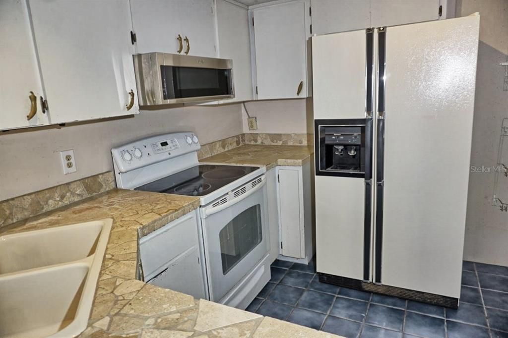 En Venta: $279,900 (3 camas, 3 baños, 1476 Pies cuadrados)