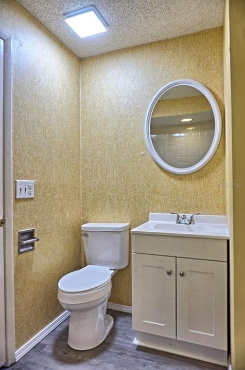 En Venta: $279,900 (3 camas, 3 baños, 1476 Pies cuadrados)