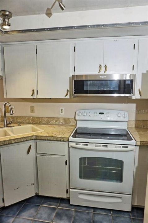 En Venta: $279,900 (3 camas, 3 baños, 1476 Pies cuadrados)