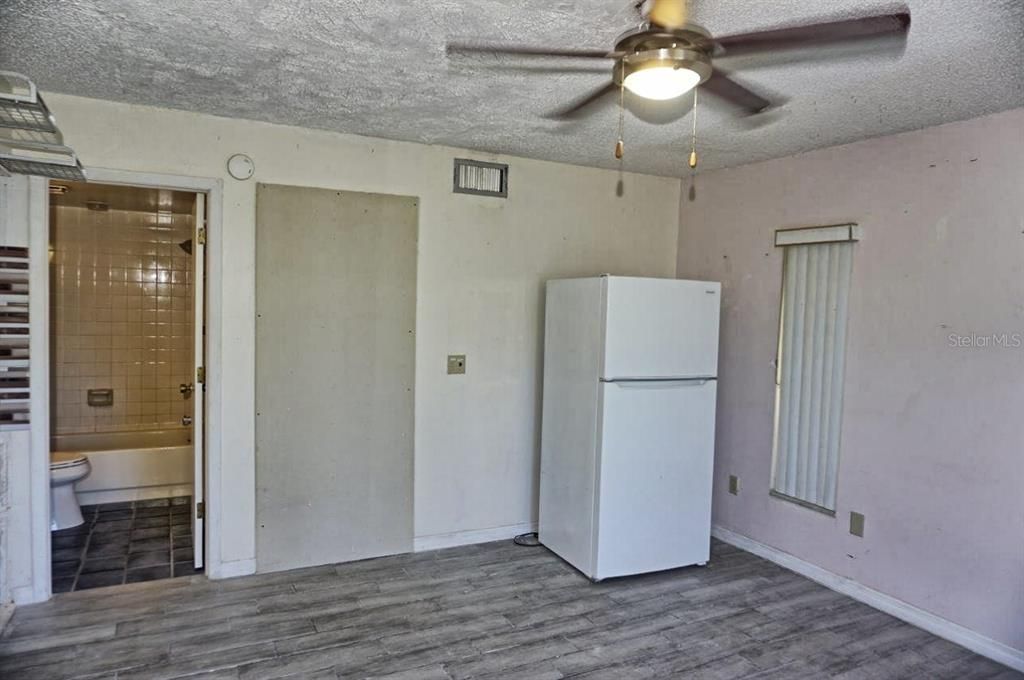 En Venta: $279,900 (3 camas, 3 baños, 1476 Pies cuadrados)