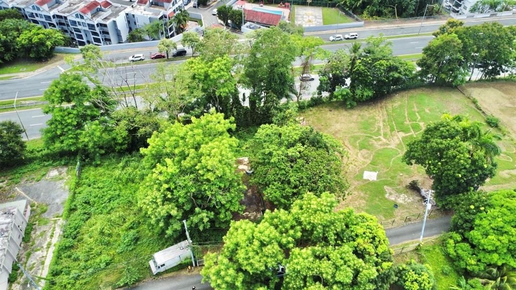 На продажу: $450,000 (2 спален, 1 ванн, 8826 Квадратных фут)