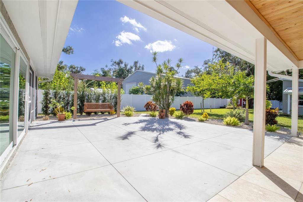 待售: $780,000 (3 贝兹, 2 浴室, 2330 平方英尺)