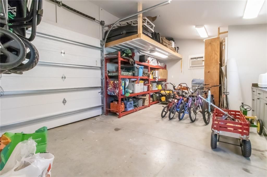 待售: $780,000 (3 贝兹, 2 浴室, 2330 平方英尺)