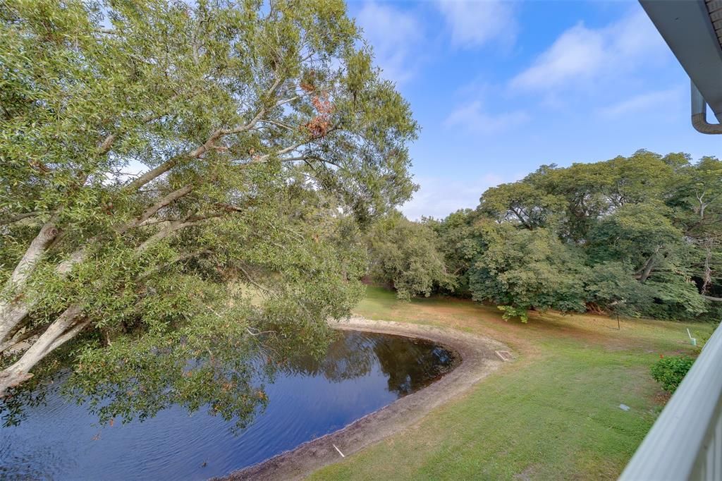 待售: $320,000 (2 贝兹, 2 浴室, 1700 平方英尺)