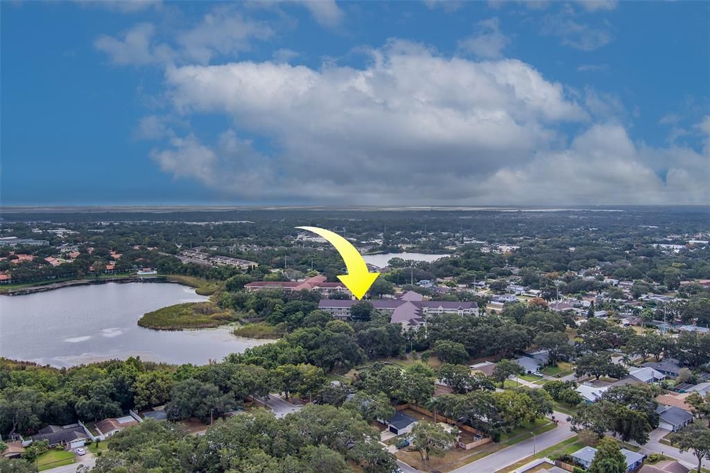 待售: $320,000 (2 贝兹, 2 浴室, 1700 平方英尺)