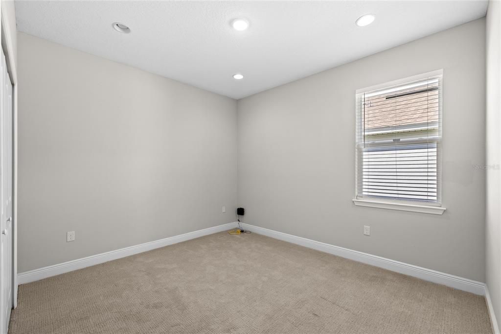 待售: $649,000 (5 贝兹, 3 浴室, 3197 平方英尺)