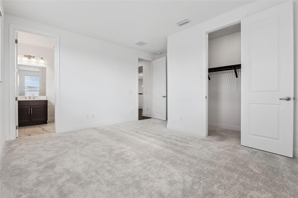 En Venta: $2,211,500 (5 camas, 4 baños, 4423 Pies cuadrados)