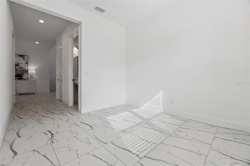 En Venta: $2,211,500 (5 camas, 4 baños, 4423 Pies cuadrados)