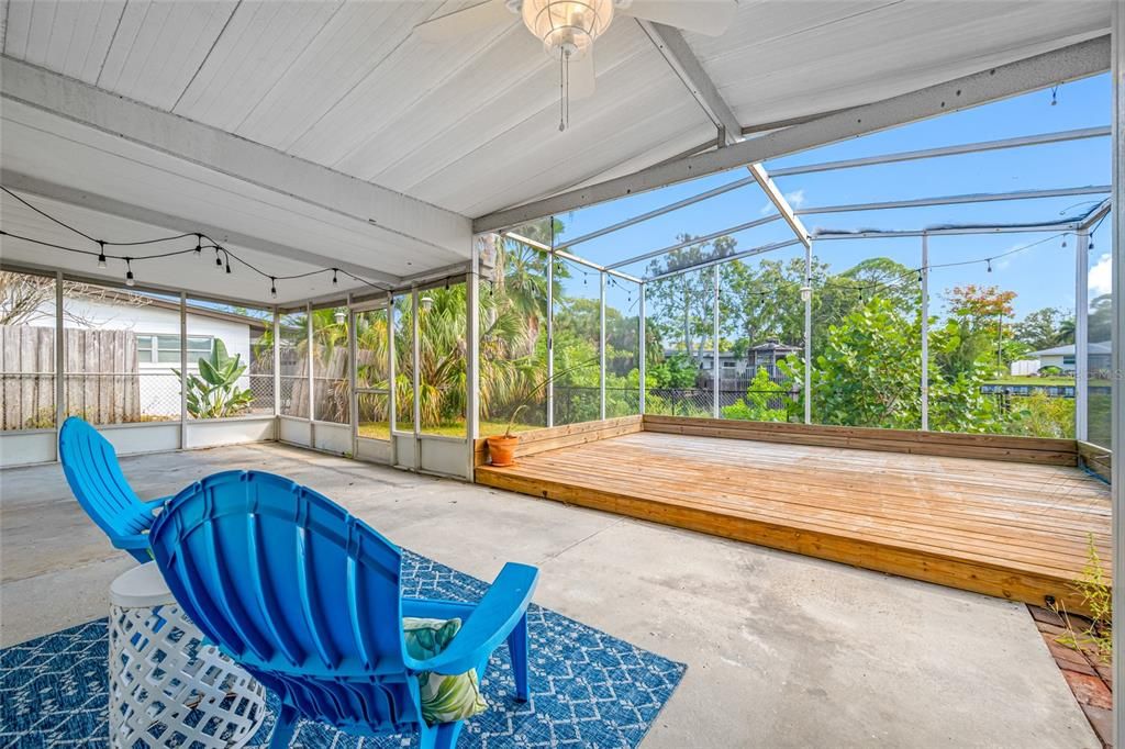 Под контрактом: $375,000 (3 спален, 2 ванн, 1613 Квадратных фут)