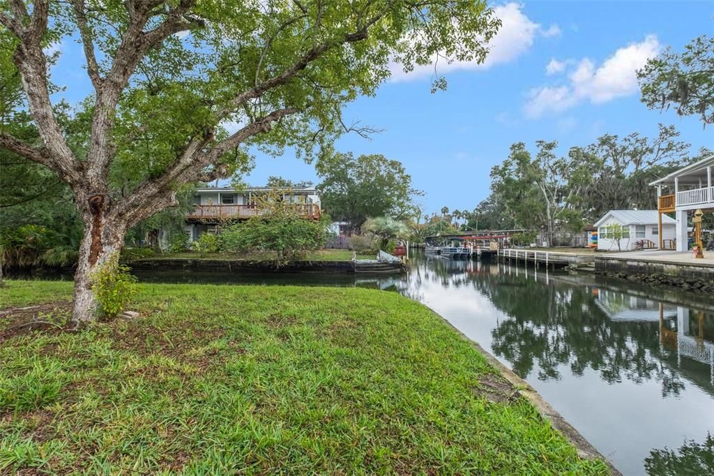 En Venta: $295,000 (0.10 acres)