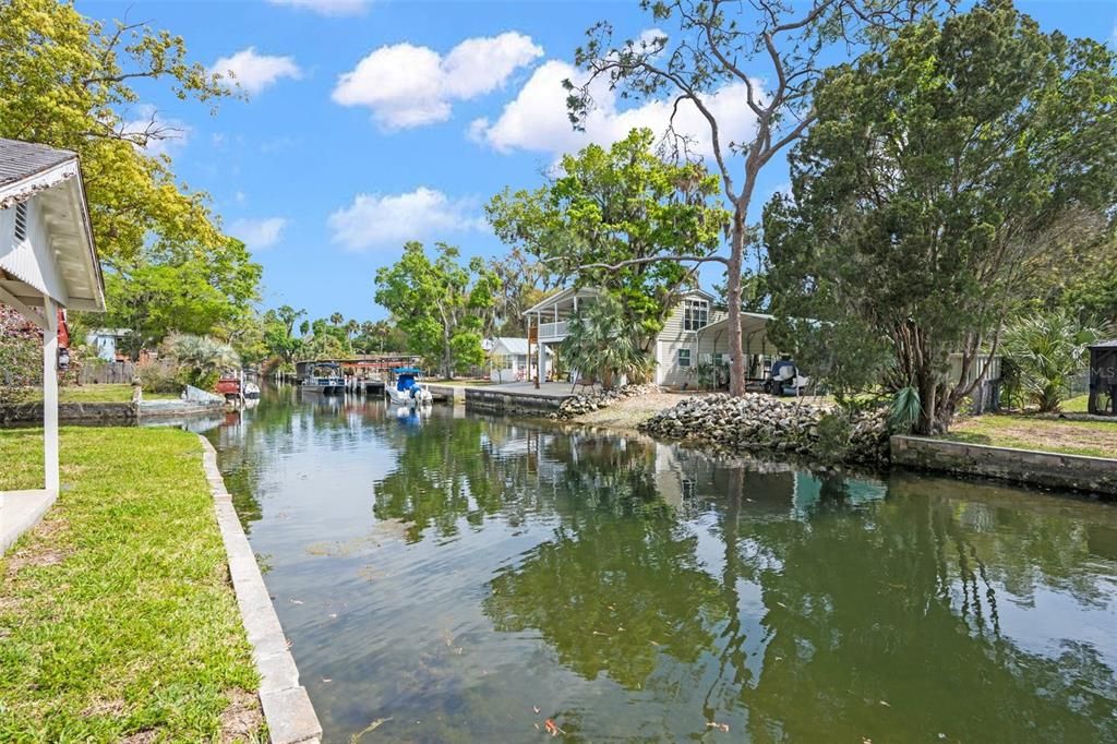 En Venta: $295,000 (0.10 acres)