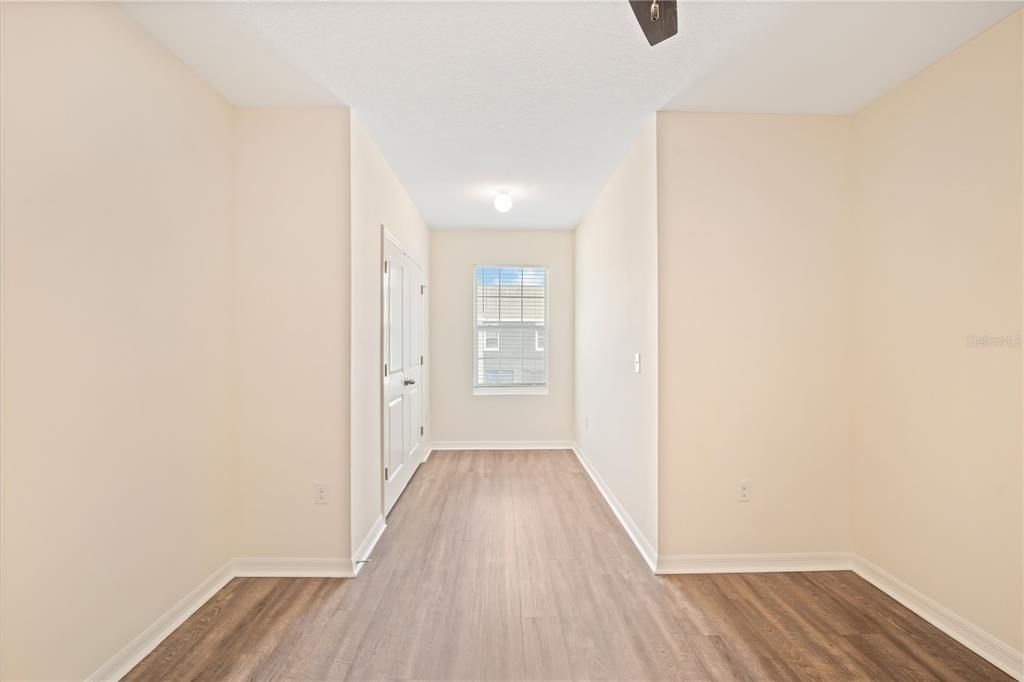 出租: $2,050 (3 贝兹, 2 浴室, 1707 平方英尺)