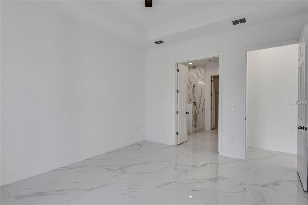 For Rent: $2,800 (4 beds, 3 baths, 2153 Square Feet)