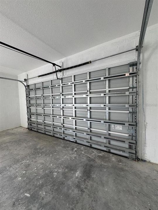 For Rent: $2,800 (4 beds, 3 baths, 2153 Square Feet)